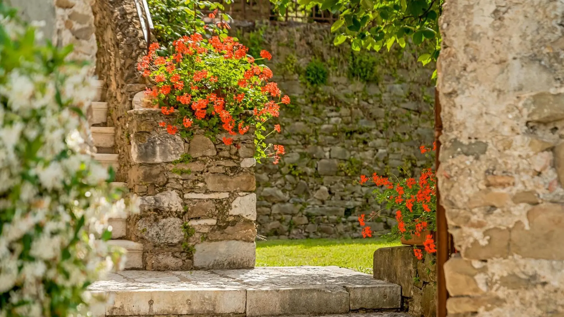 Convento La Perla Villa Carrara 0*,  Italien